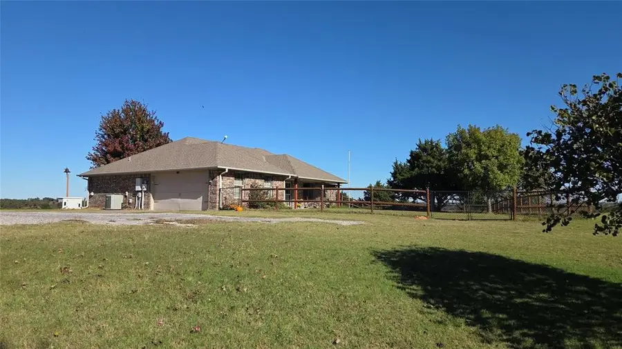 14140 County Road 1130, Lookeba, OK 73053 - #3