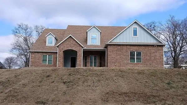 551 W 9th Avenue, Bristow, OK 74010