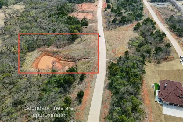 8266 E Wilshire Park Drive, Oklahoma City, OK 73111