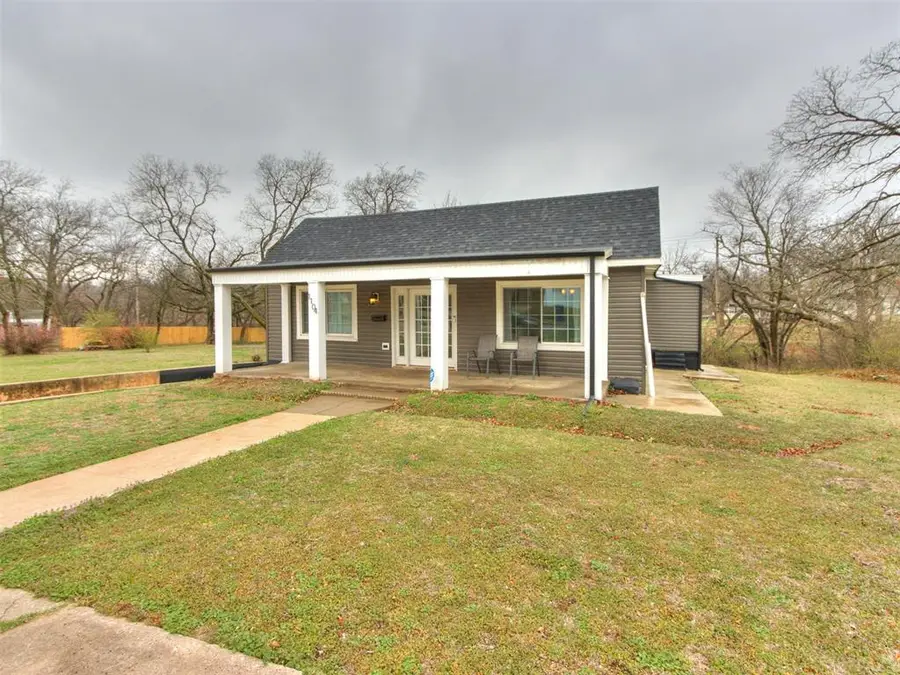 1104 N Beard Avenue, Shawnee, OK 74801 - #2
