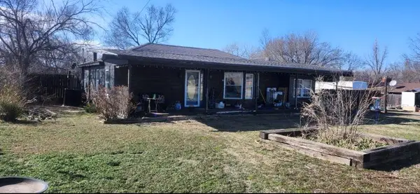 310 S Flormable Street, Ponca City, OK 74601-4809