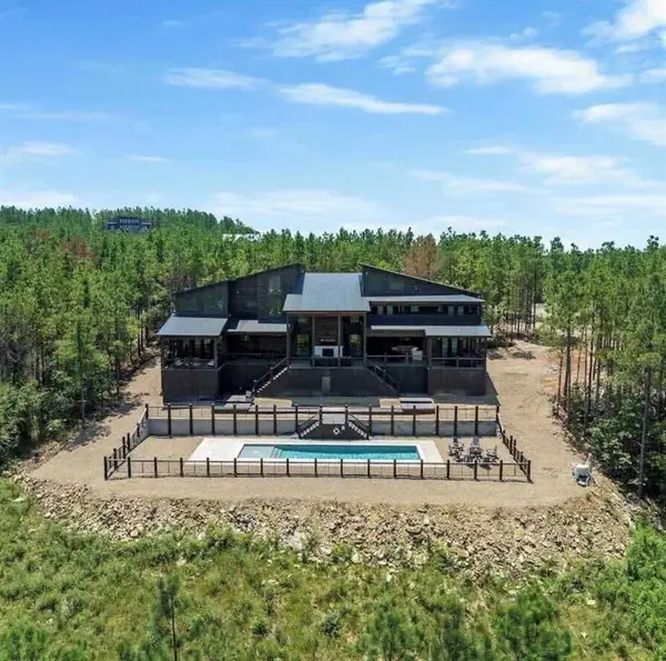 519 Timberline Trail, Broken Bow, OK 74728