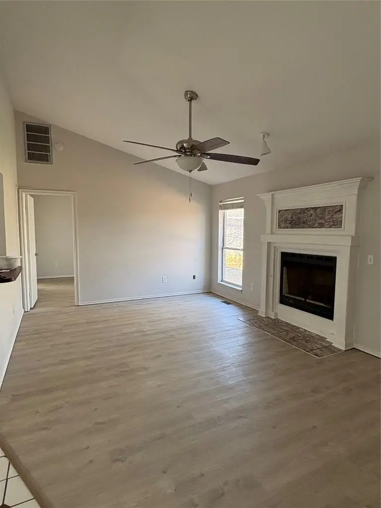 943 W Tesio Way Street, Mustang, OK 73064 - #3