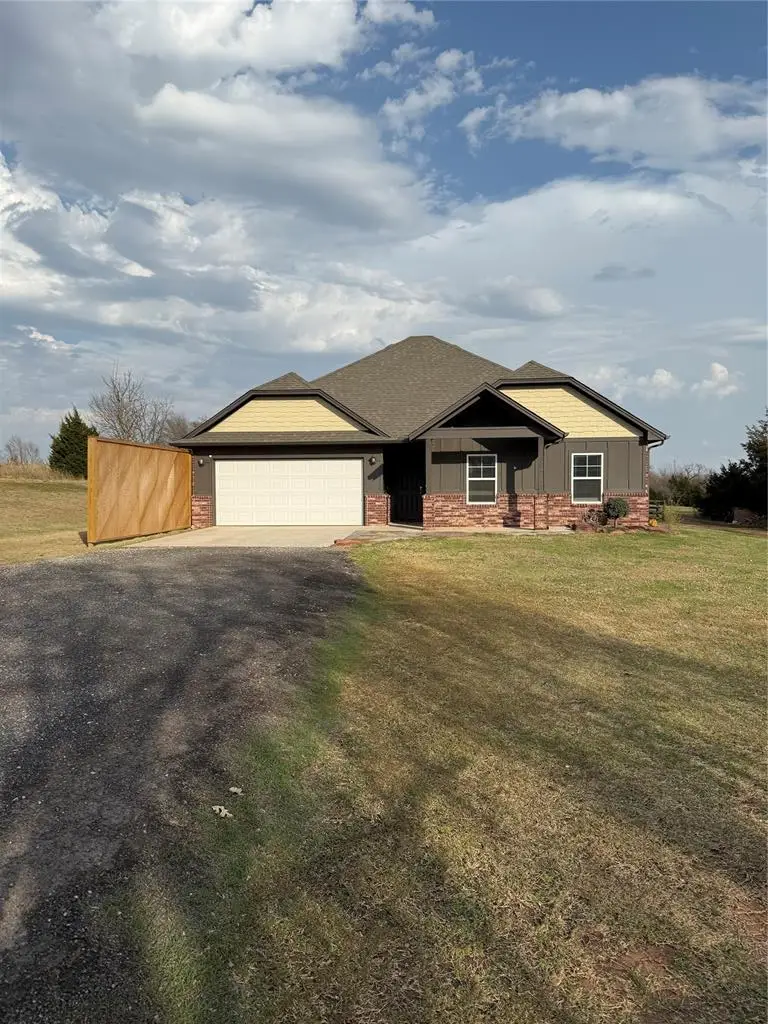 1350 N Kelley Avenue, Guthrie, OK 73044 - #1