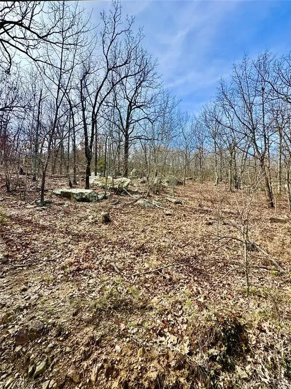 1720 Rose Lane, Eufaula, OK 74432