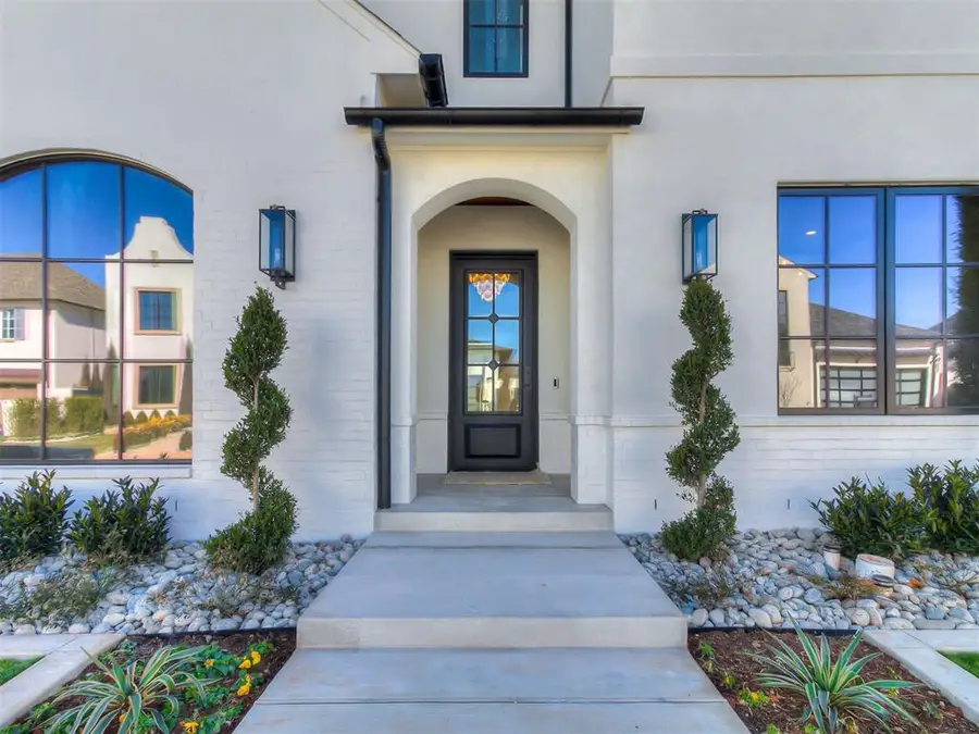 916 NW 156th Street, Edmond, OK 73013 - #2