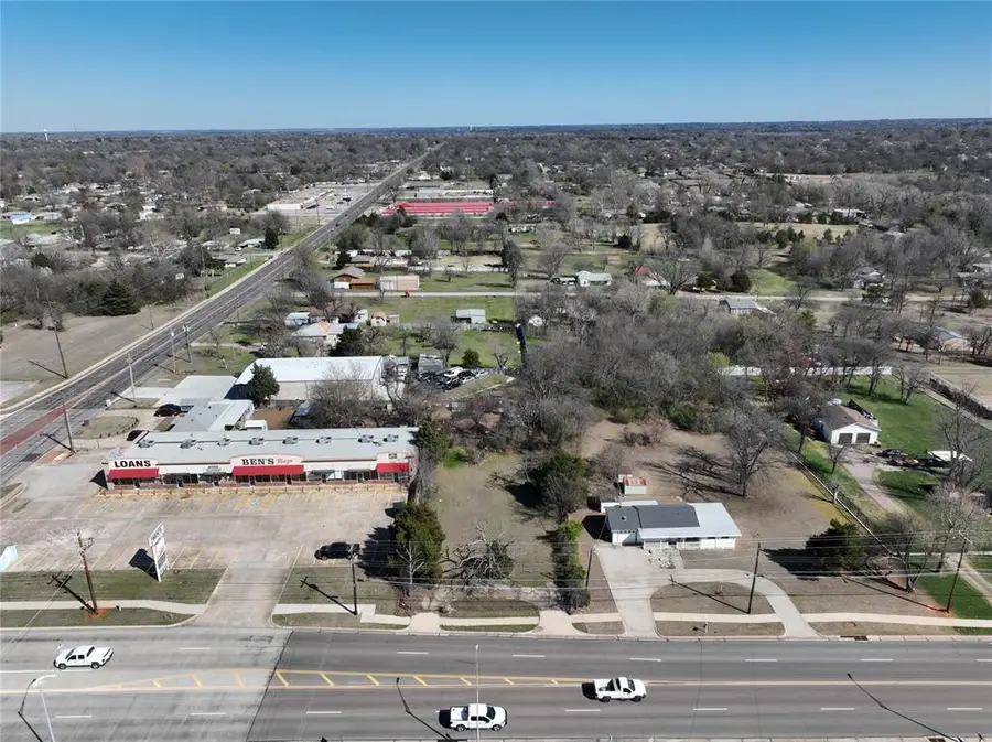 1016 N Douglas Boulevard, Oklahoma City, OK 73130 - #3