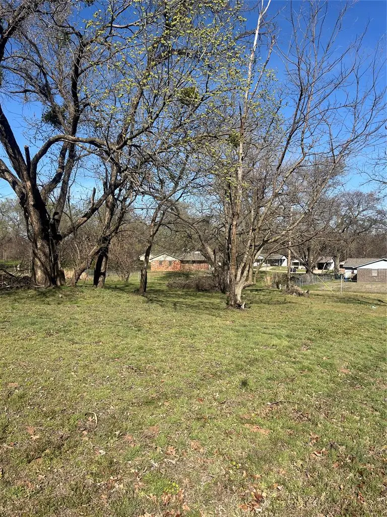 825 S Philadelphia Avenue, Shawnee, OK 74801 - #1