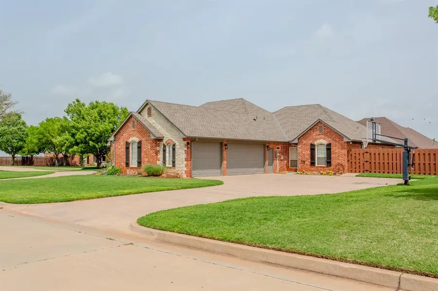 606 Frank Drive, Okarche, OK 73762 - #2