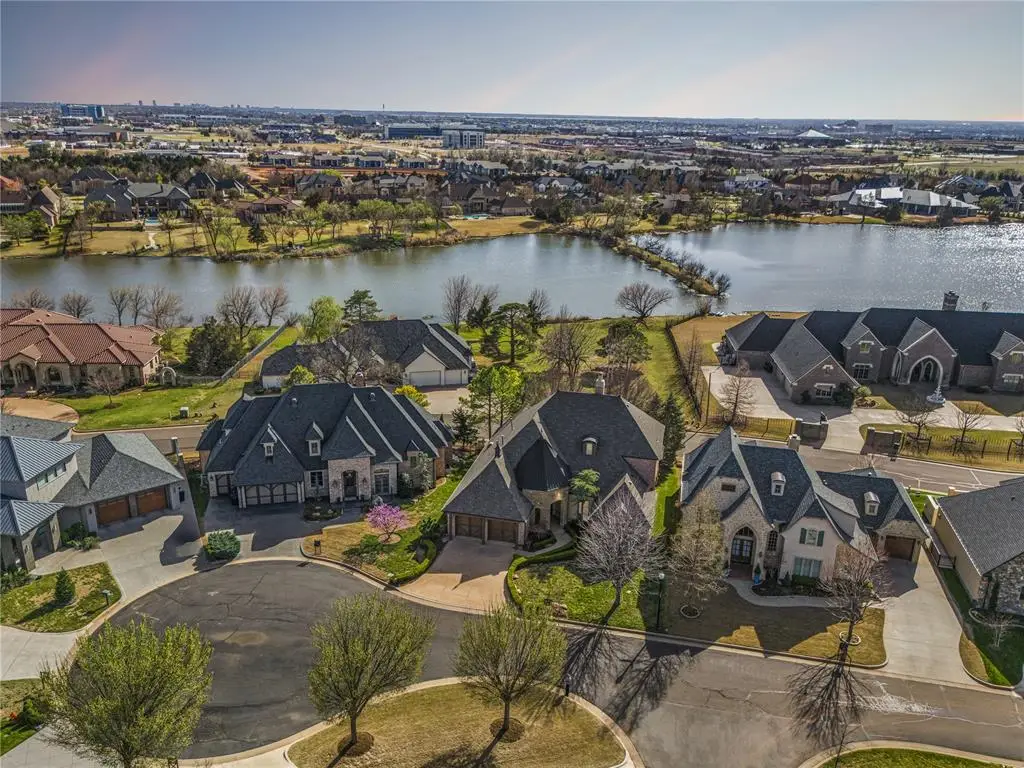 15613 Via Sierra, Edmond, OK 73013 - #1