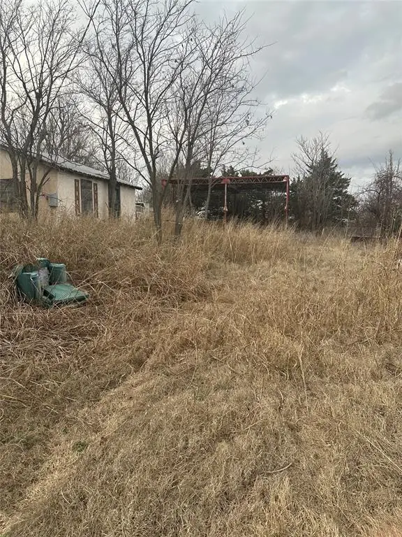 22080 W Tenth Street, Hinton, OK 73047 - #2