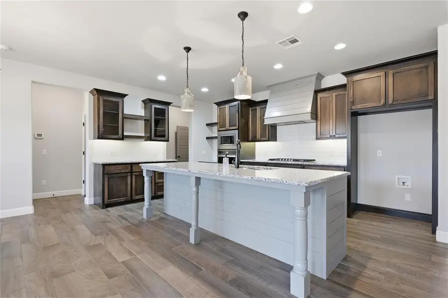 2004 Creek Side Circle, Moore, OK 73160 - #3