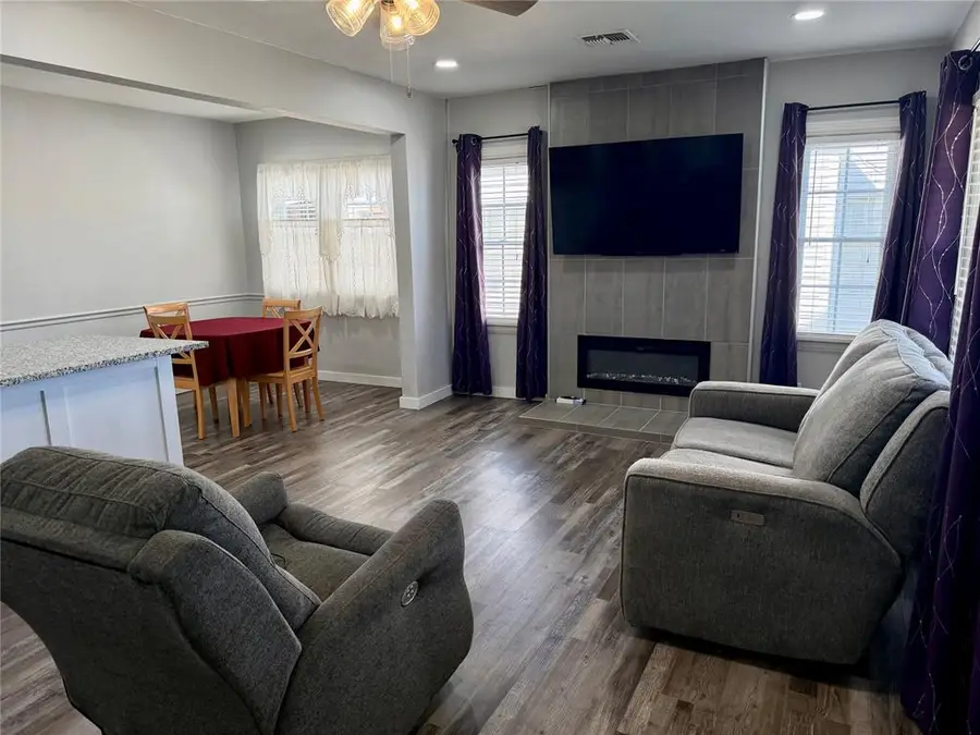 1012 Orient Avenue, Clinton, OK 73601 - #2