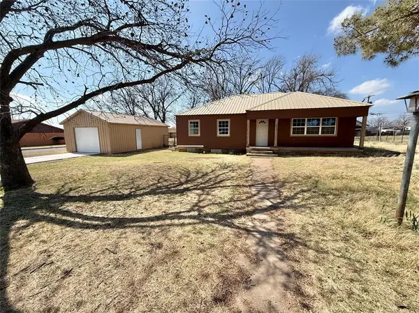 1601 C Street, Snyder, OK 73566