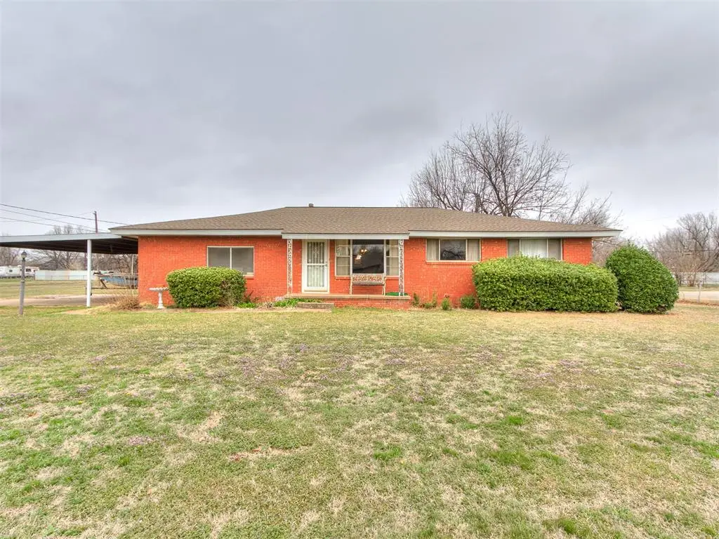 505 Cass Avenue, Moore, OK 73160 - #1