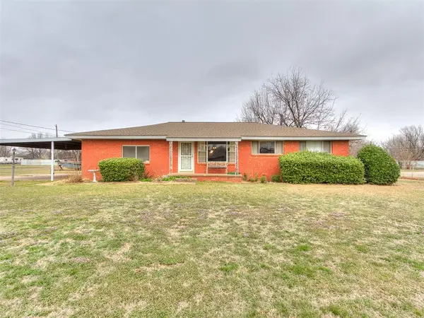505 Cass Avenue, Moore, OK 73160