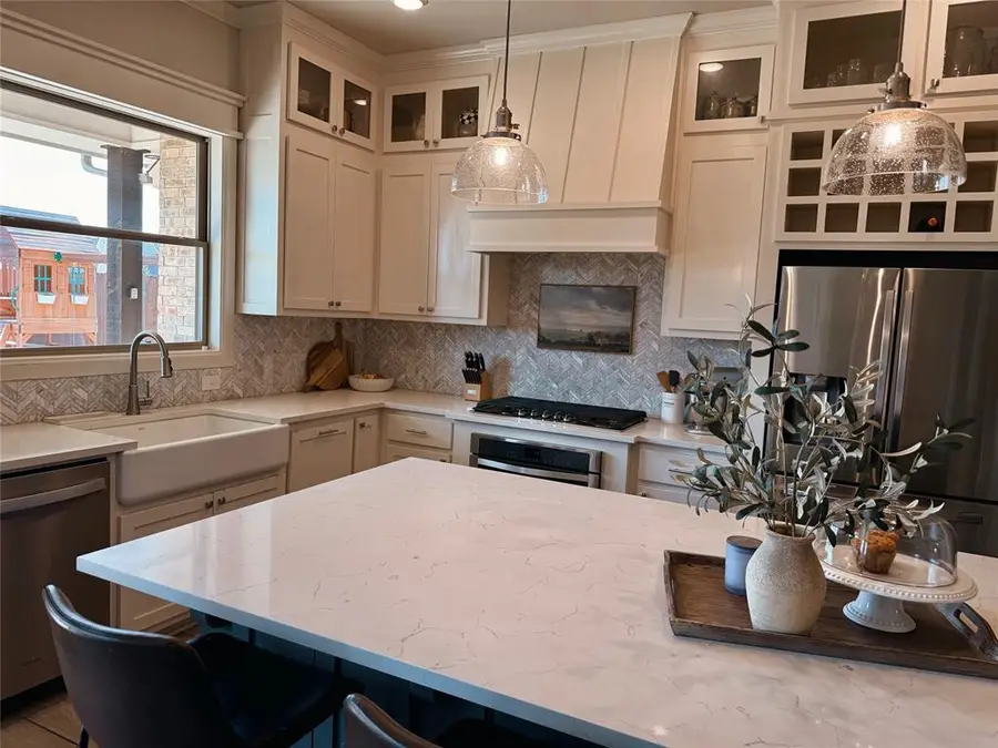 8124 Crew Lane, Edmond, OK 73034 - #2