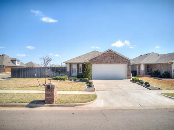 19628 Brookville Drive, Edmond, OK 73012
