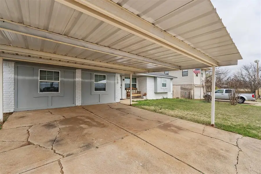 1449 N Norman Avenue, Moore, OK 73160 - #3