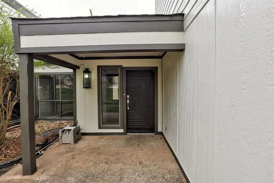 2301 Tredington Way, Edmond, OK 73034 - #3