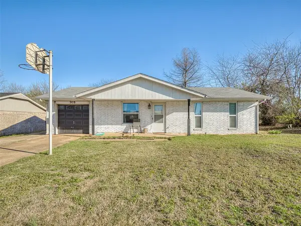 705 Willis Street, Noble, OK 73068