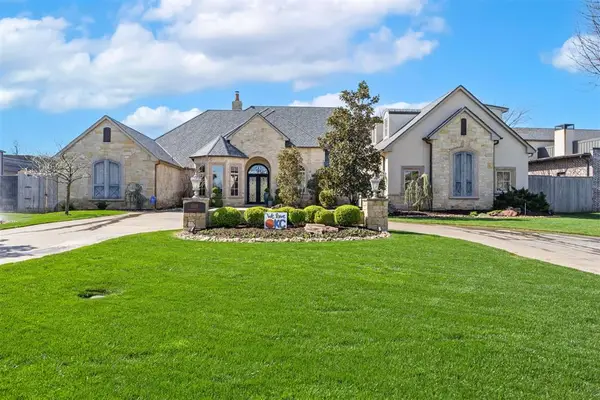 2608 Dorchester Drive, Oklahoma City, OK 73120