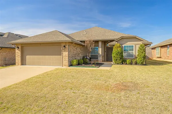 6717 NW 158th Street, Edmond, OK 73013