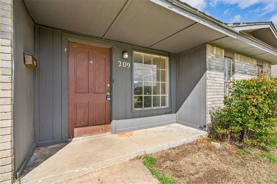 209 NW 87th Street, Oklahoma City, OK 73114 - #3