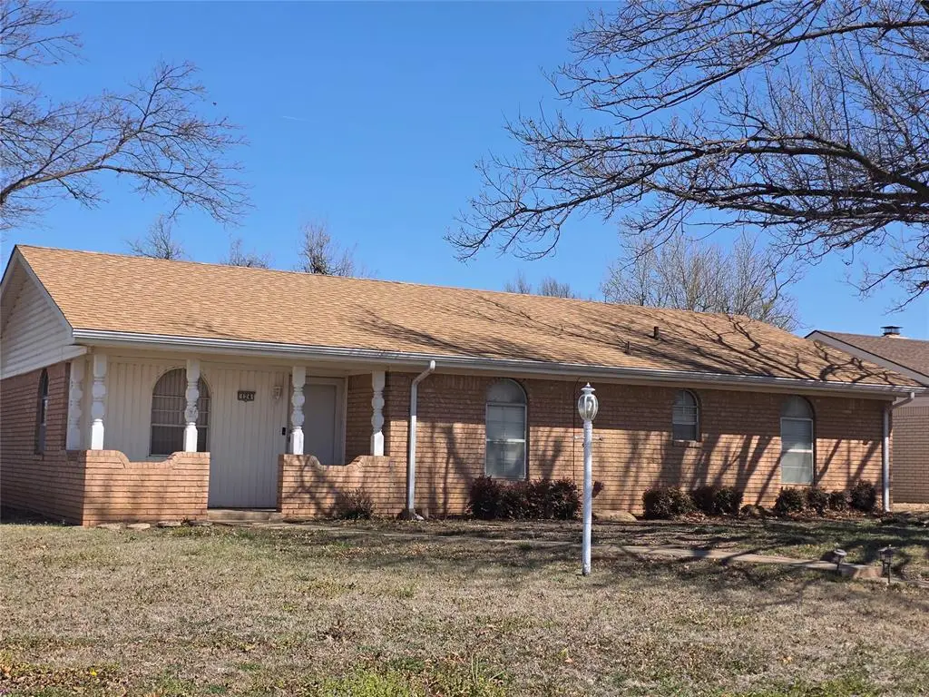 124 Farris Place, Chickasha, OK 73018 - #1