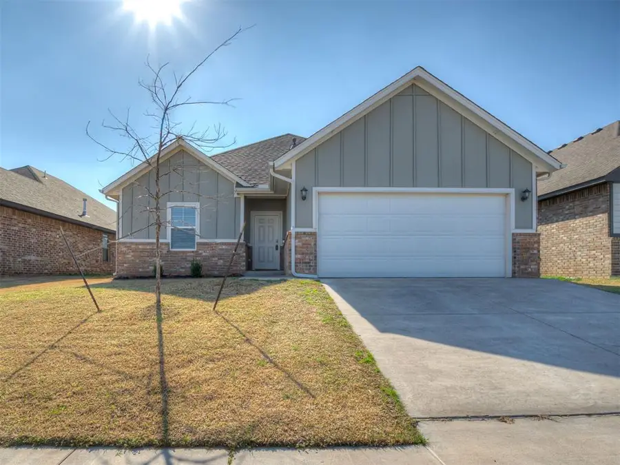 9012 NW 142nd Street, Yukon, OK 73099 - #3