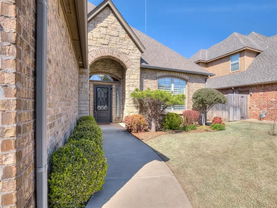 2601 Semillon Way, Edmond, OK 73012 - #3