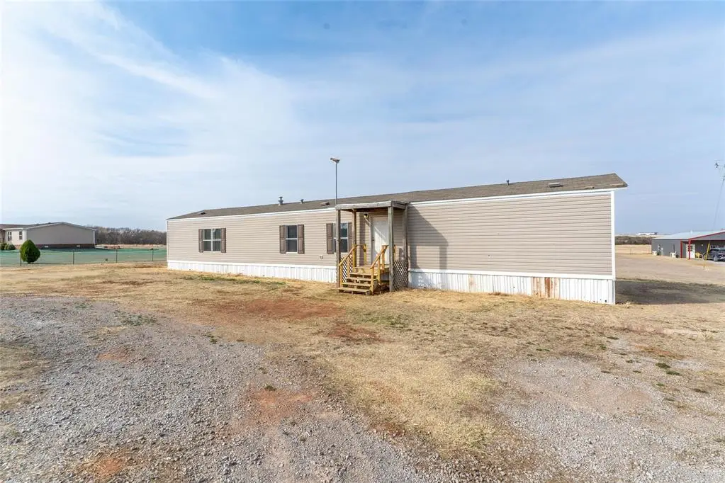 2439 Beverly Lane, Clinton, OK 73601 - #1