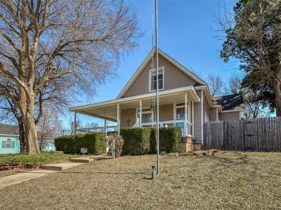 403 S Hoff Avenue, El Reno, OK 73036 - #2