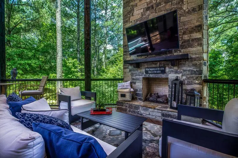 617 Sugarberry Trail, Broken Bow, OK 74728 - #3