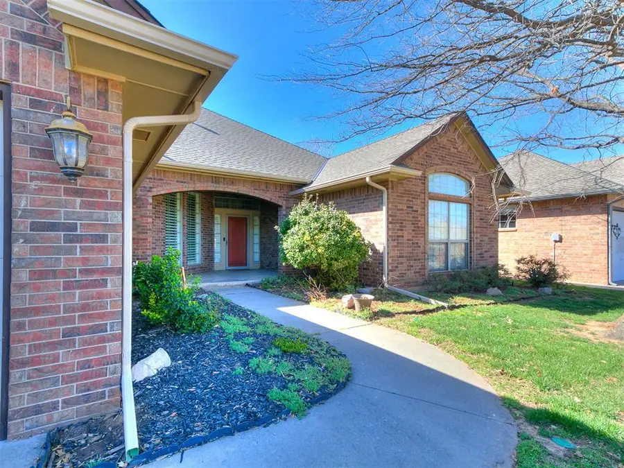 6705 Green Meadow Lane, Oklahoma City, OK 73132 - #2