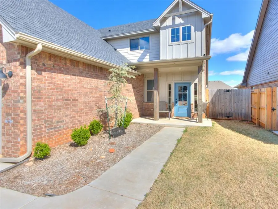 3204 Hayven Circle, Yukon, OK 73099 - #3