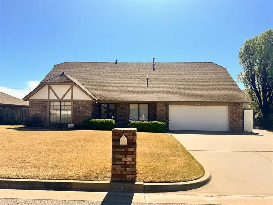 608 SW 104th Place, Oklahoma City, OK 73139 - #2