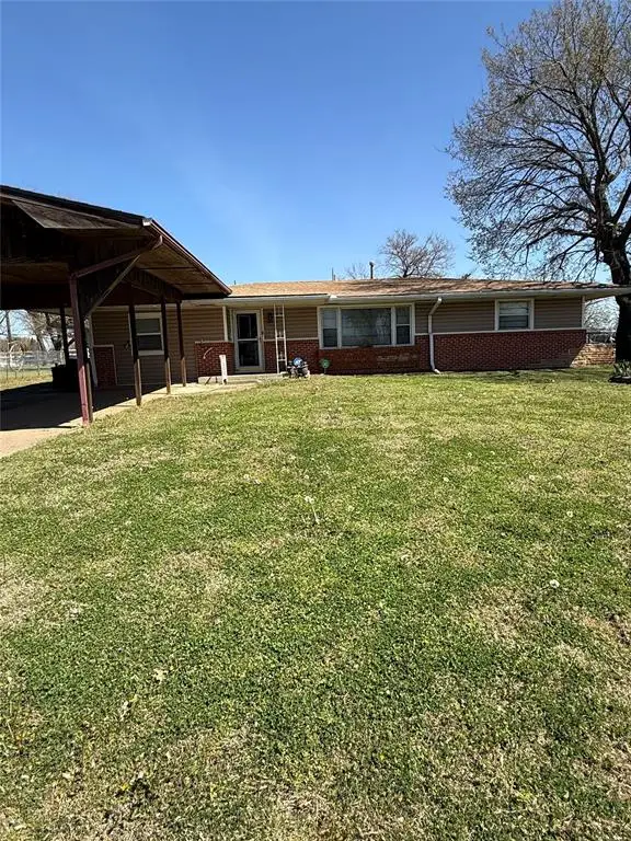 209 S 2nd Avenue, Stroud, OK 74079 - #2