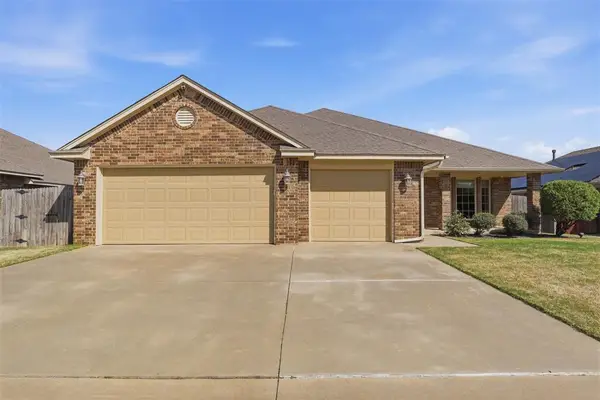 11221 NW 104th Street, Yukon, OK 73099