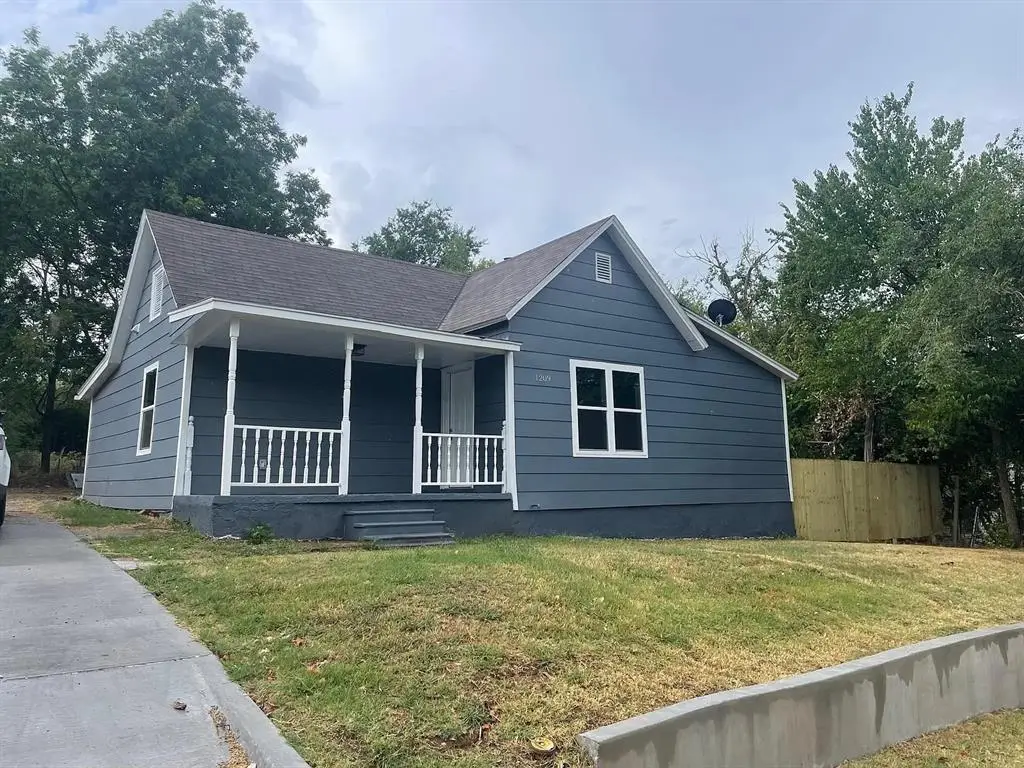 1209 E Whittaker Street, Shawnee, OK 74801 - #1