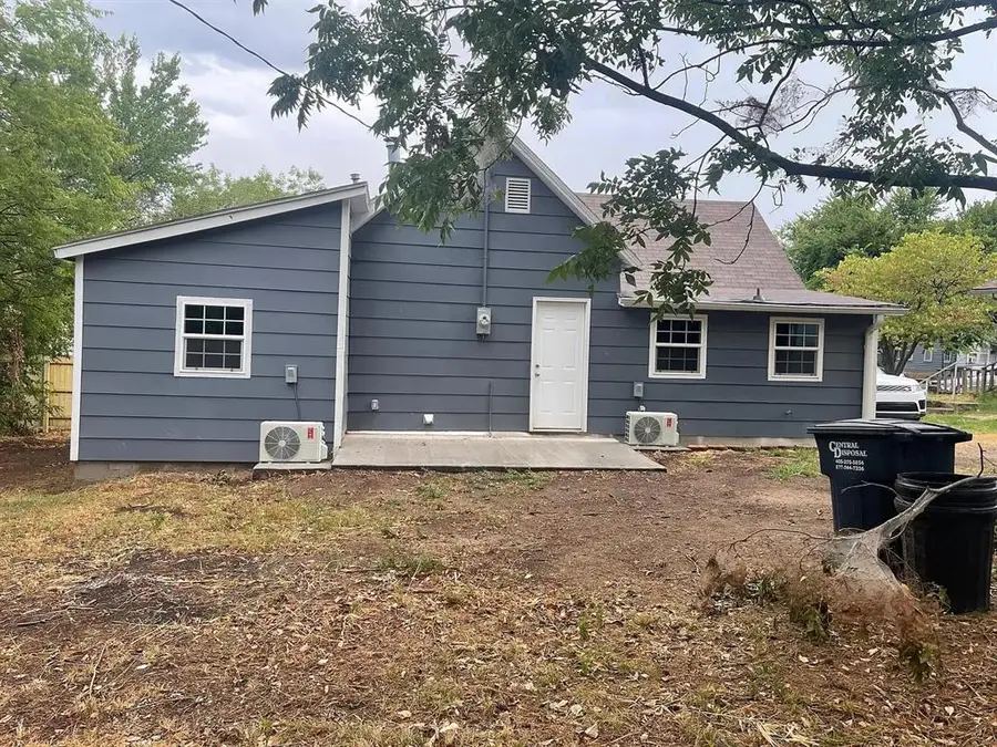 1209 E Whittaker Street, Shawnee, OK 74801 - #2