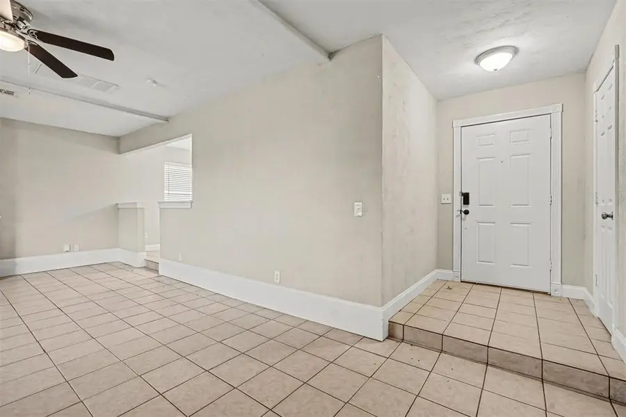 1104 NE 5th Street, Moore, OK 73160 - #2