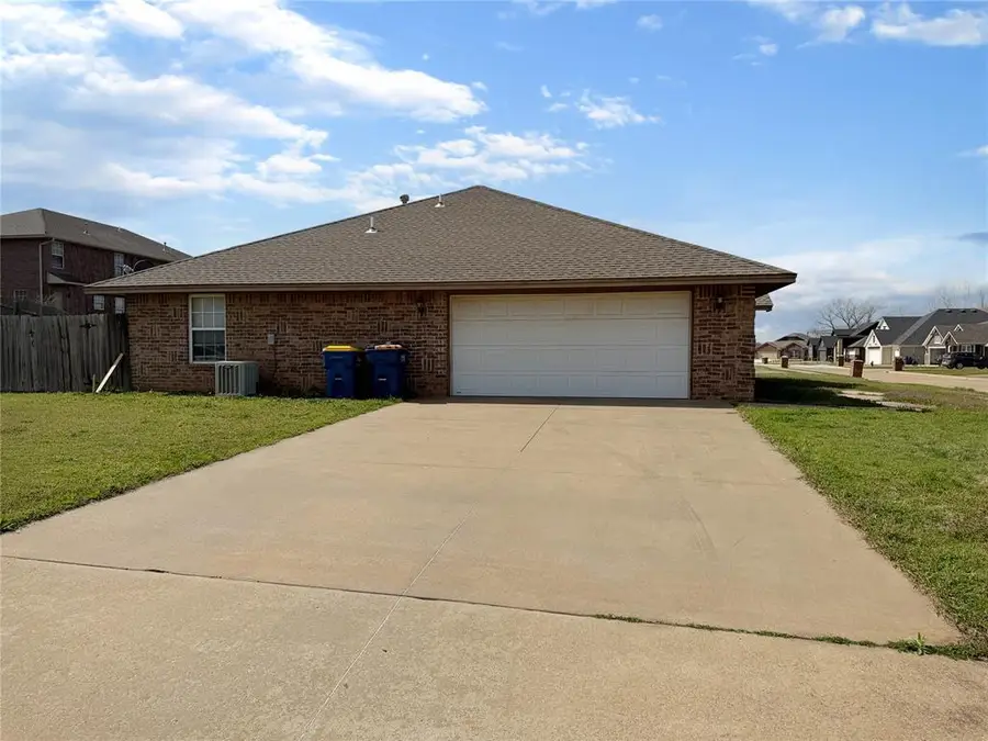 1707 W 21st Avenue, Stillwater, OK 74074 - #2