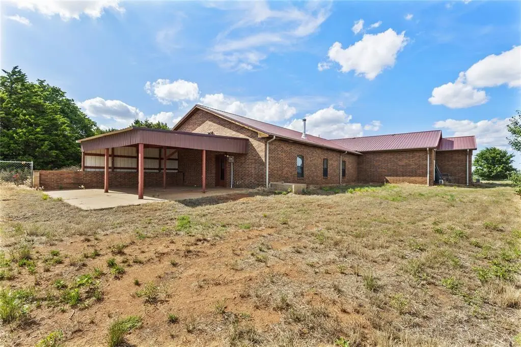 12168 N Us 281 Highway, Lookeba, OK 73053 - #1