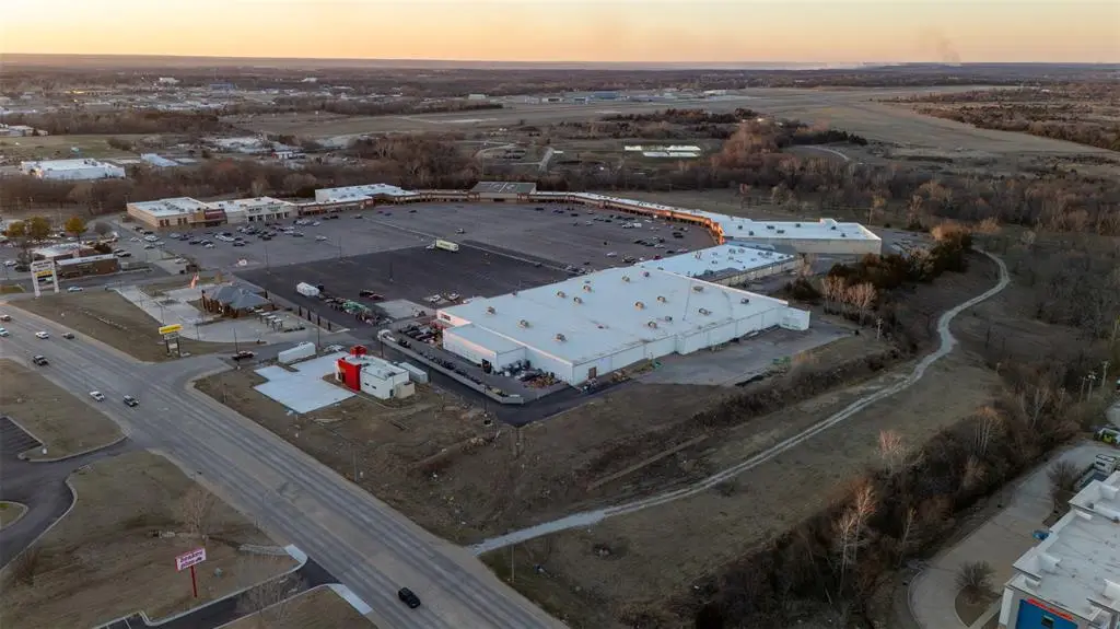 1200 Lonne Abbott Boulevard, Ada, OK 74820 - #1