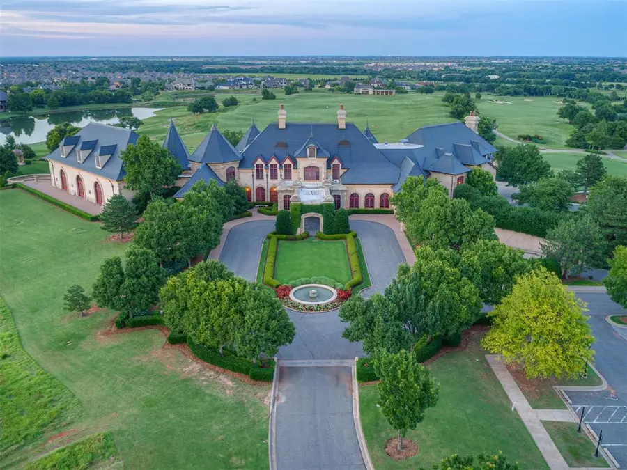 5816 Promenade Square, Oklahoma City, OK 73142 - #3