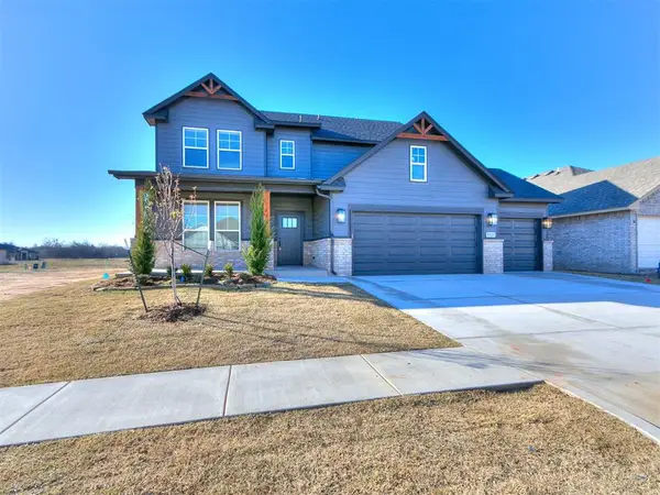 7701 Three Woods Lane, Yukon, OK 73099
