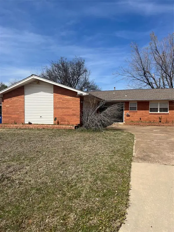 2017 Plymouth Lane, Oklahoma City, OK 73120