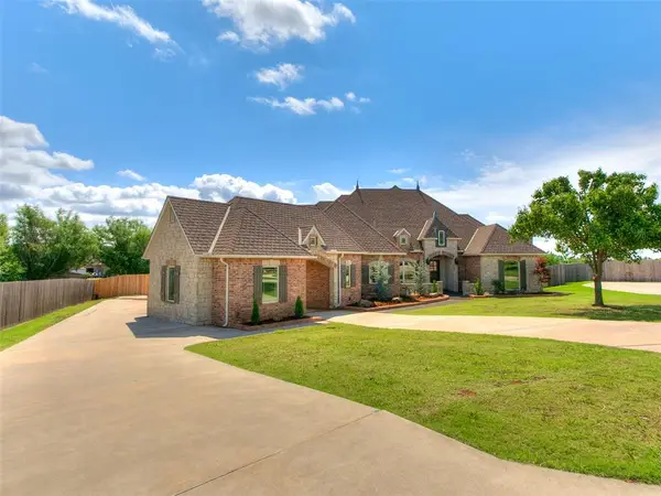4208 Olde Copper Creek, Moore, OK 73160