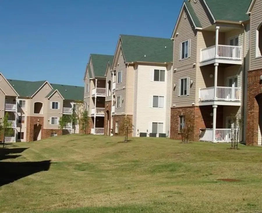 2200 Classen Boulevard #4134, Norman, OK 73071 - #2